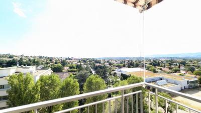 Appartement - 82 m² - 3 pièces