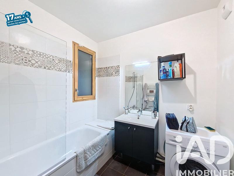 Appartement - 81 m² - 4 pièces