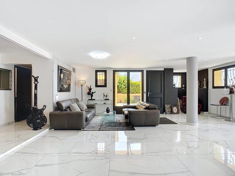 Appartement - 118 m² - 3 pièces