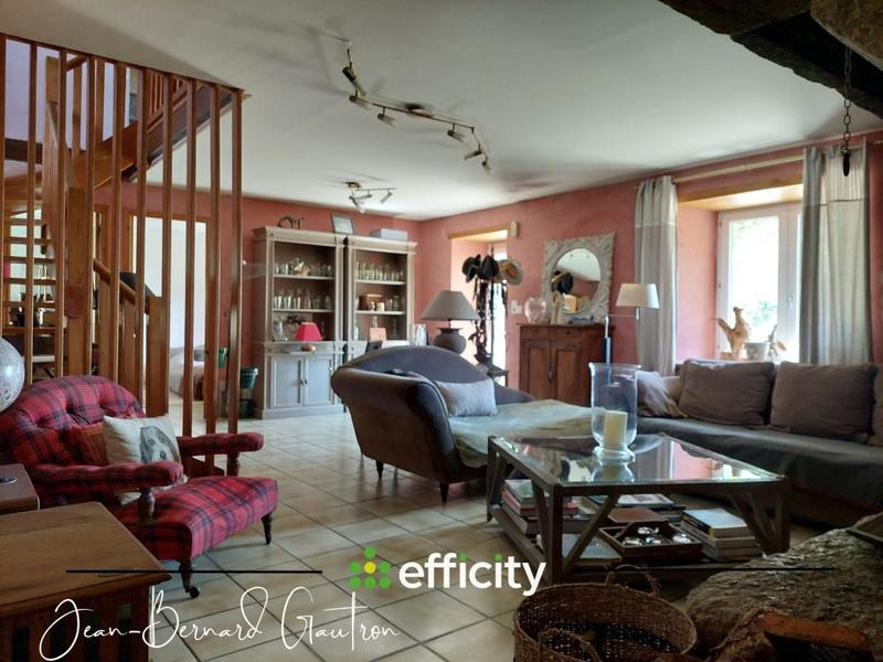 Maison - 156 m² - 6 pièces