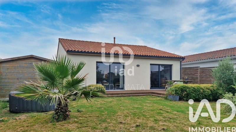 Maison - 104 m² - 4 pièces