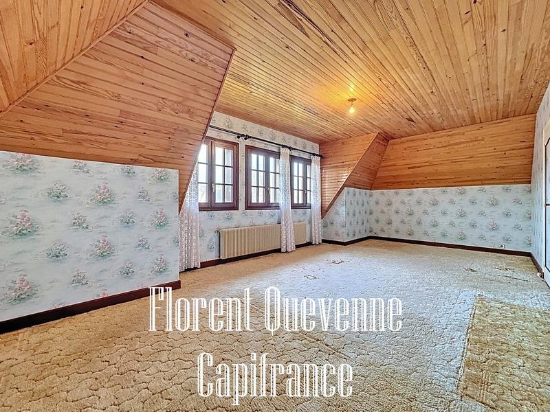 Maison - 228 m² - 8 pièces