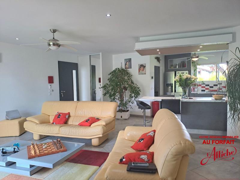 Maison - 142 m² - 4 pièces