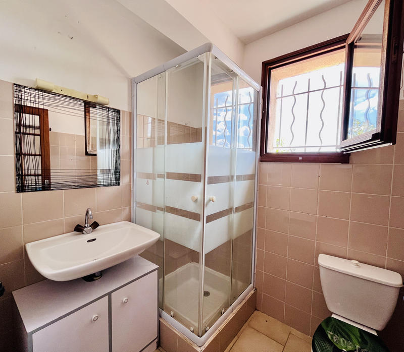 Maison - 85 m² - 5 pièces