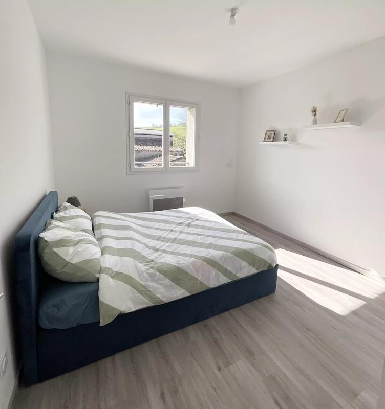 Appartement - 102 m² - 4 pièces