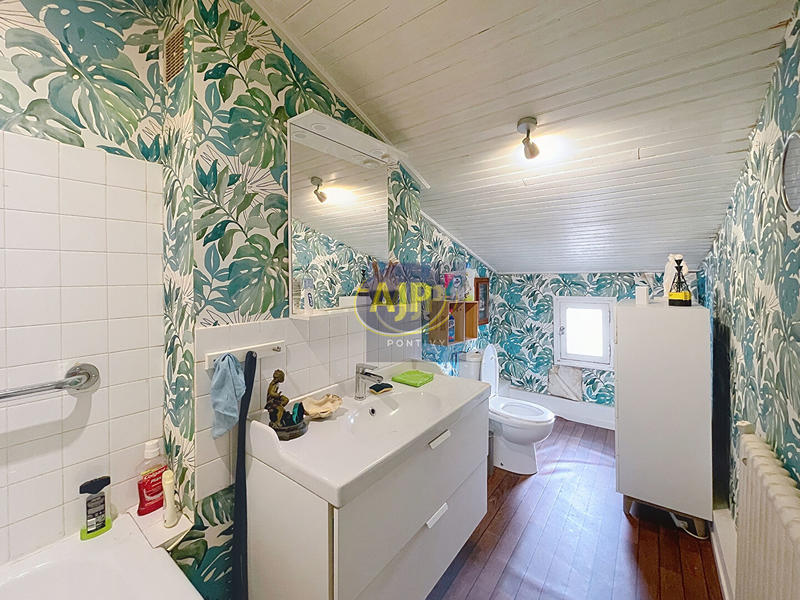 Maison - 123 m² - 5 pièces