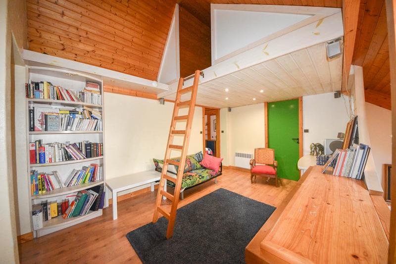 Maison d'architecte - 190 m² - 9 pièces