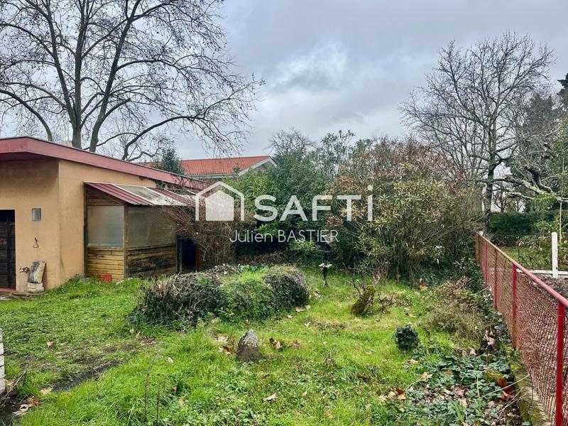 Maison - 180 m² - 6 pièces