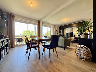 Appartement - 115 m² - 6 pièces