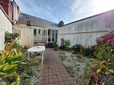 Appartement - 94 m² - 5 pièces