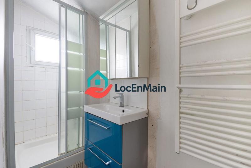 Studio - 15 m² - 1 pièce