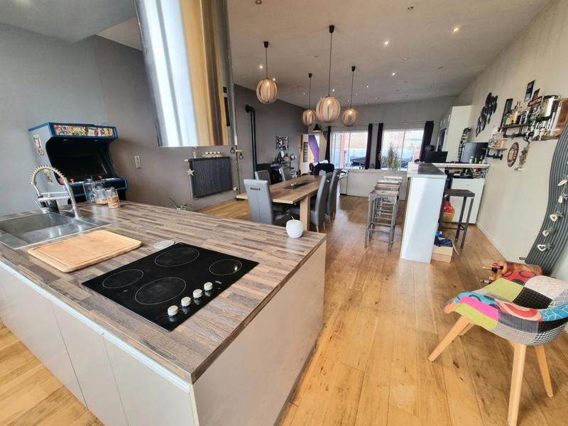 Maison - 150 m² - 5 pièces