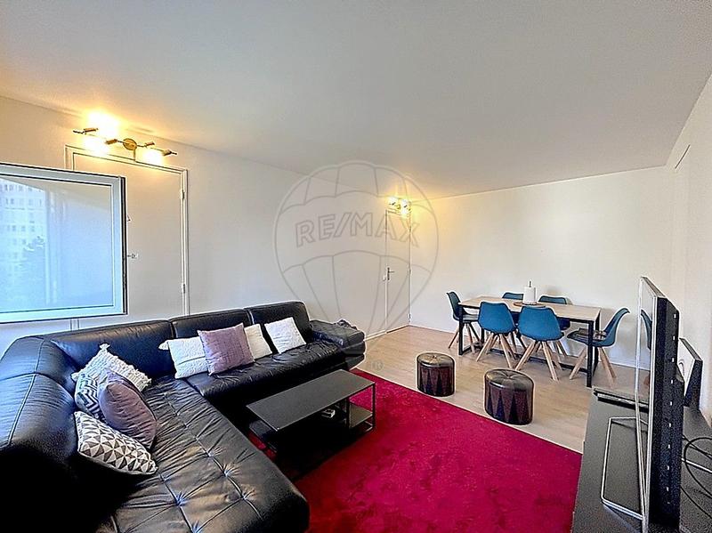 Appartement - 84 m² - 4 pièces