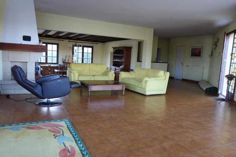 Villa - 268 m² - 6 pièces