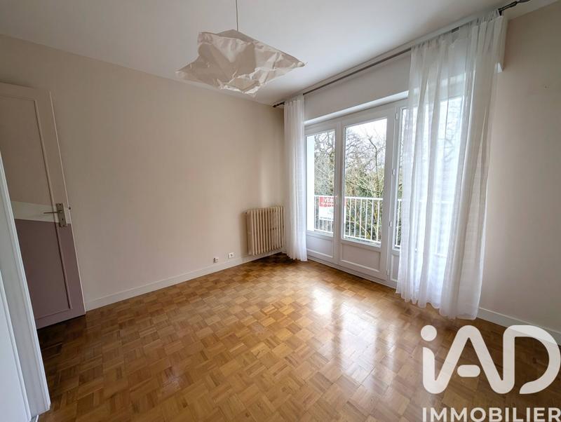 Appartement - 94 m² - 4 pièces