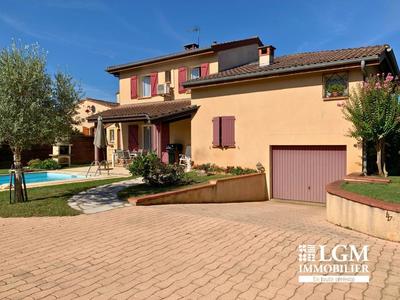 Villa - 151 m² - 6 pièces