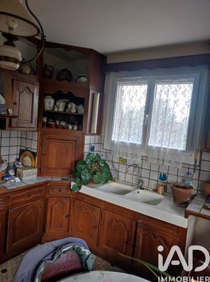 Maison - 94 m² - 5 pièces