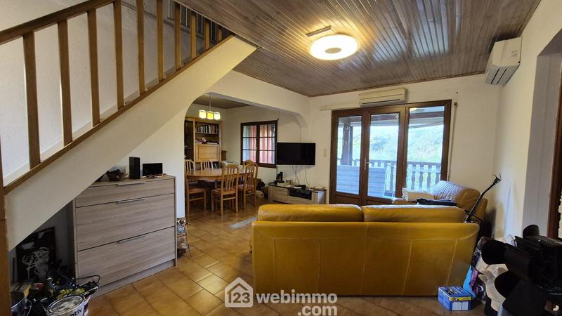 Villa - 93 m² - 6 pièces