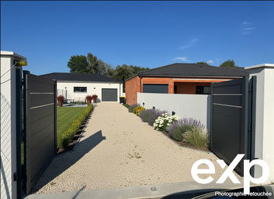 Maison - 98 m² - 4 pièces