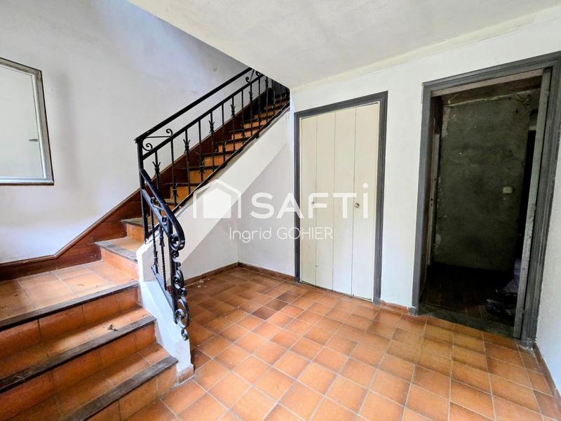 Maison - 180 m² - 7 pièces