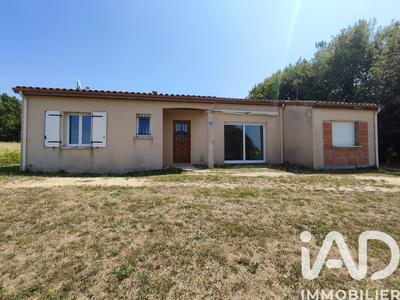 Maison - 108 m² - 5 pièces