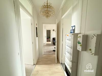 Appartement - 80 m² - 5 pièces