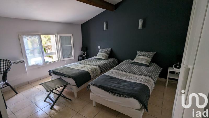 Maison - 307 m² - 12 pièces