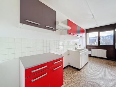 Appartement - 94 m² - 5 pièces