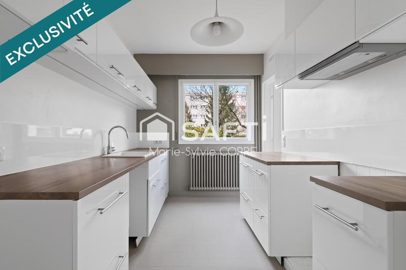 Appartement - 131 m² - 6 pièces