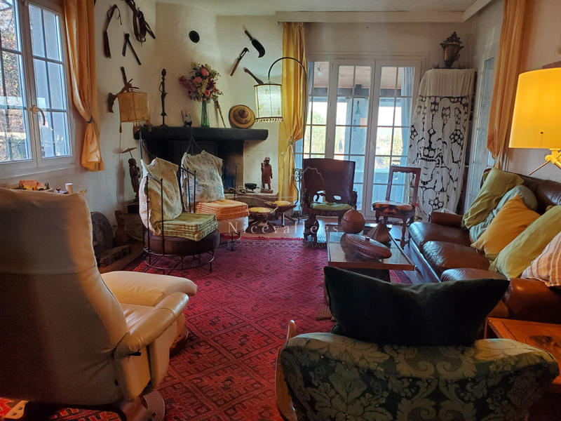 Maison - 193 m² - 13 pièces