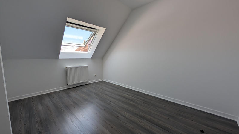 Appartement - 95 m² - 5 pièces