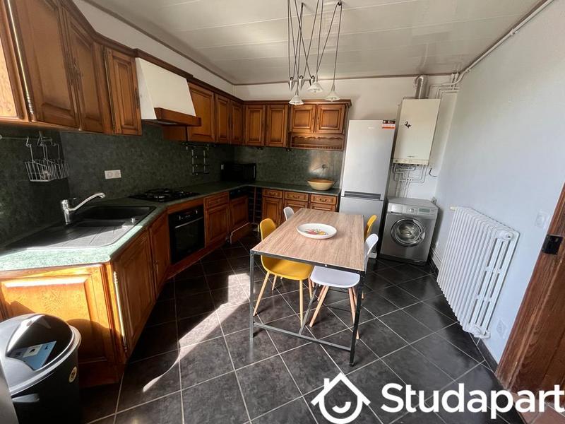 Chambre - 10 m² - 1 pièce