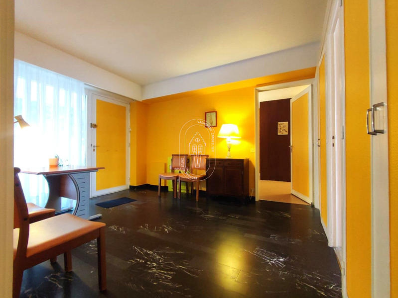 Local d'activités - 108 m²