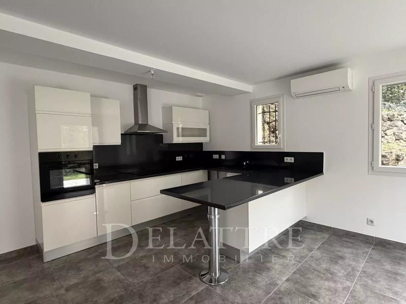 Appartement villa - 67 m² - 2 pièces