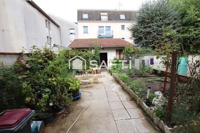 Maison de ville - 114 m² - 8 pièces