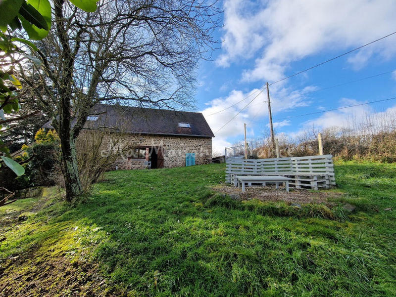 Demeure - 300 m² - 10 pièces