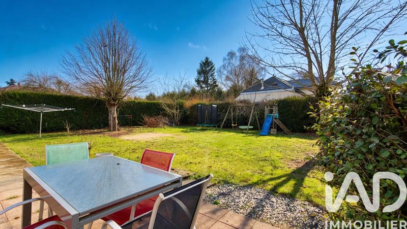 Maison - 90 m² - 5 pièces