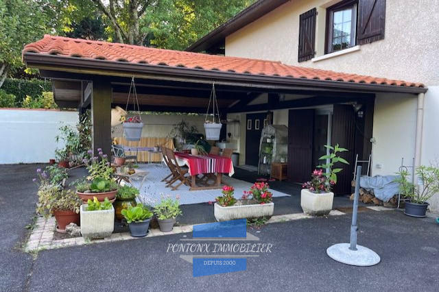 Maison - 156 m² - 5 pièces