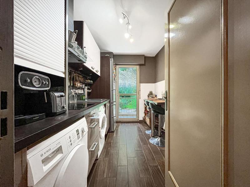 Appartement - 80 m² - 3 pièces