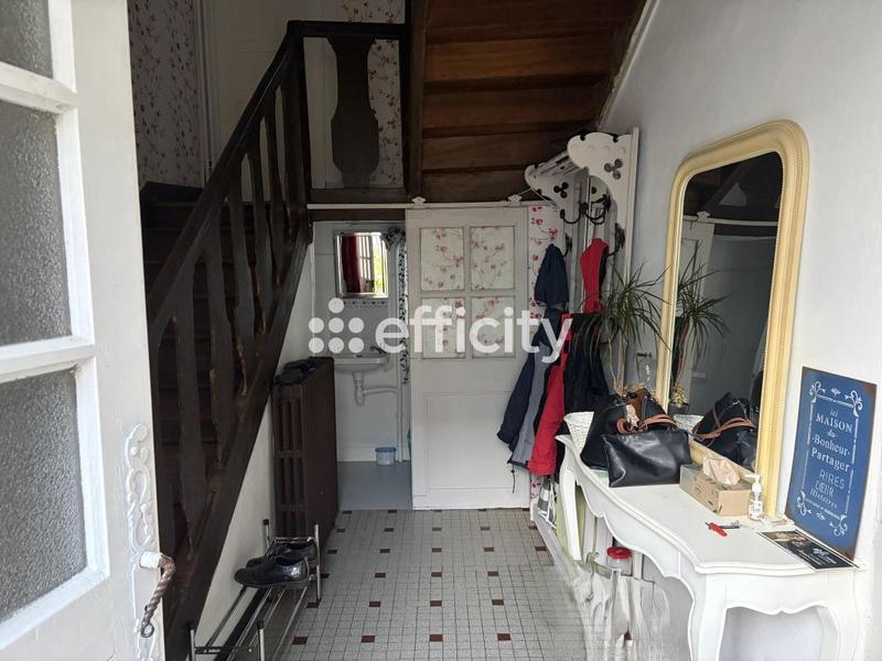 Demeure - 452 m² - 15 pièces