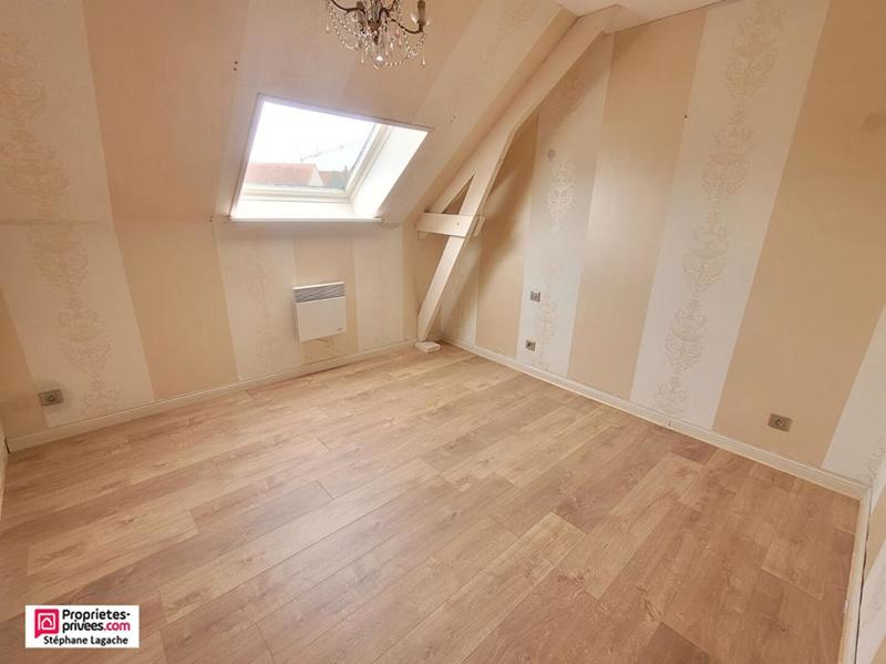Maison - 255 m² - 8 pièces