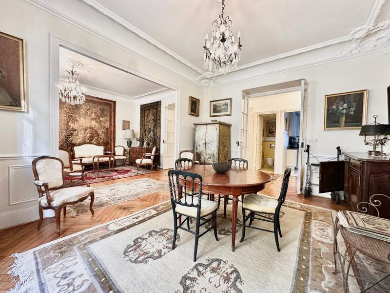 Appartement - 133 m² - 4 pièces