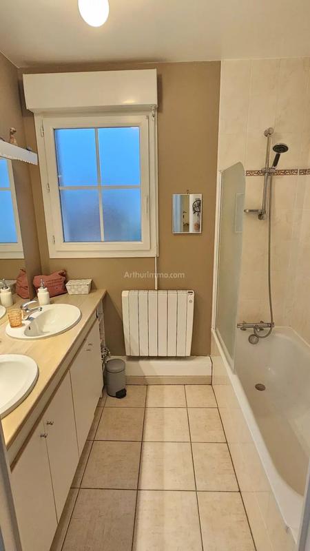 Maison - 91 m² - 6 pièces