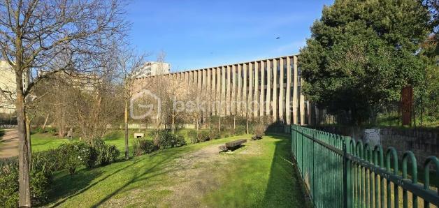 Appartement - 96 m² - 4 pièces