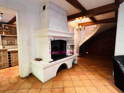 Maison - 175 m² - 6 pièces