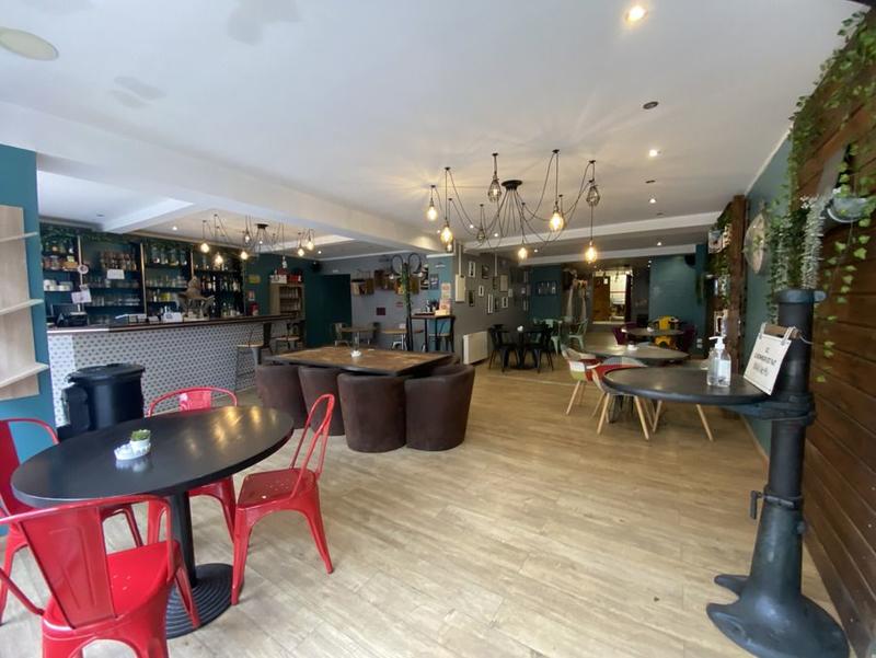 Hôtellerie / Restauration - 300 m²