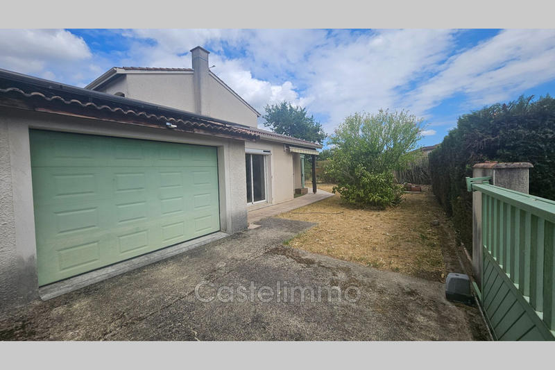 Maison - 92 m² - 4 pièces