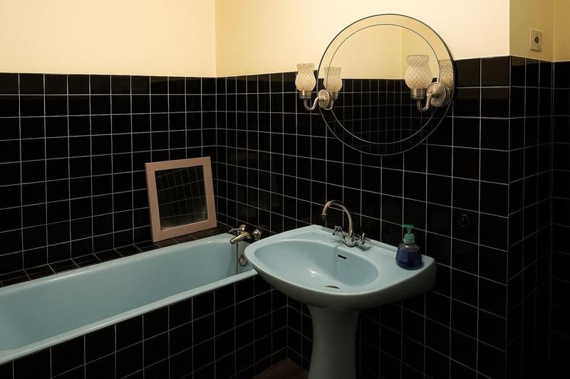 Maison - 240 m² - 11 pièces