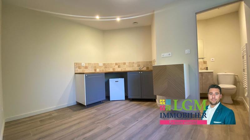 Immeuble - 112 m² - 10 pièces