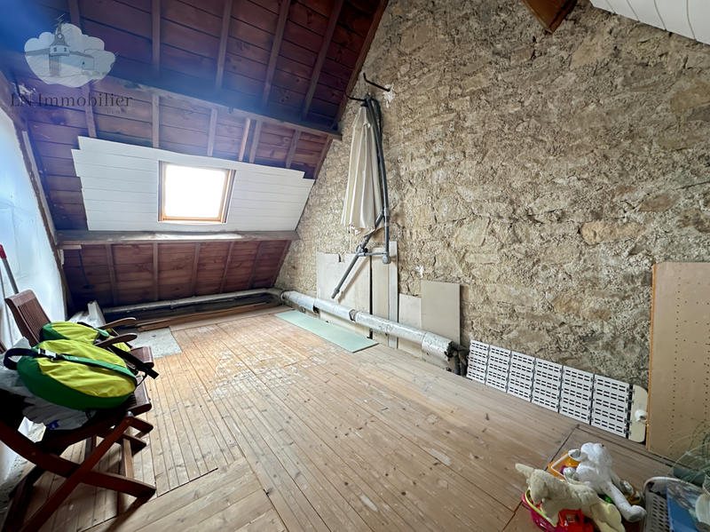 Maison - 134 m² - 7 pièces